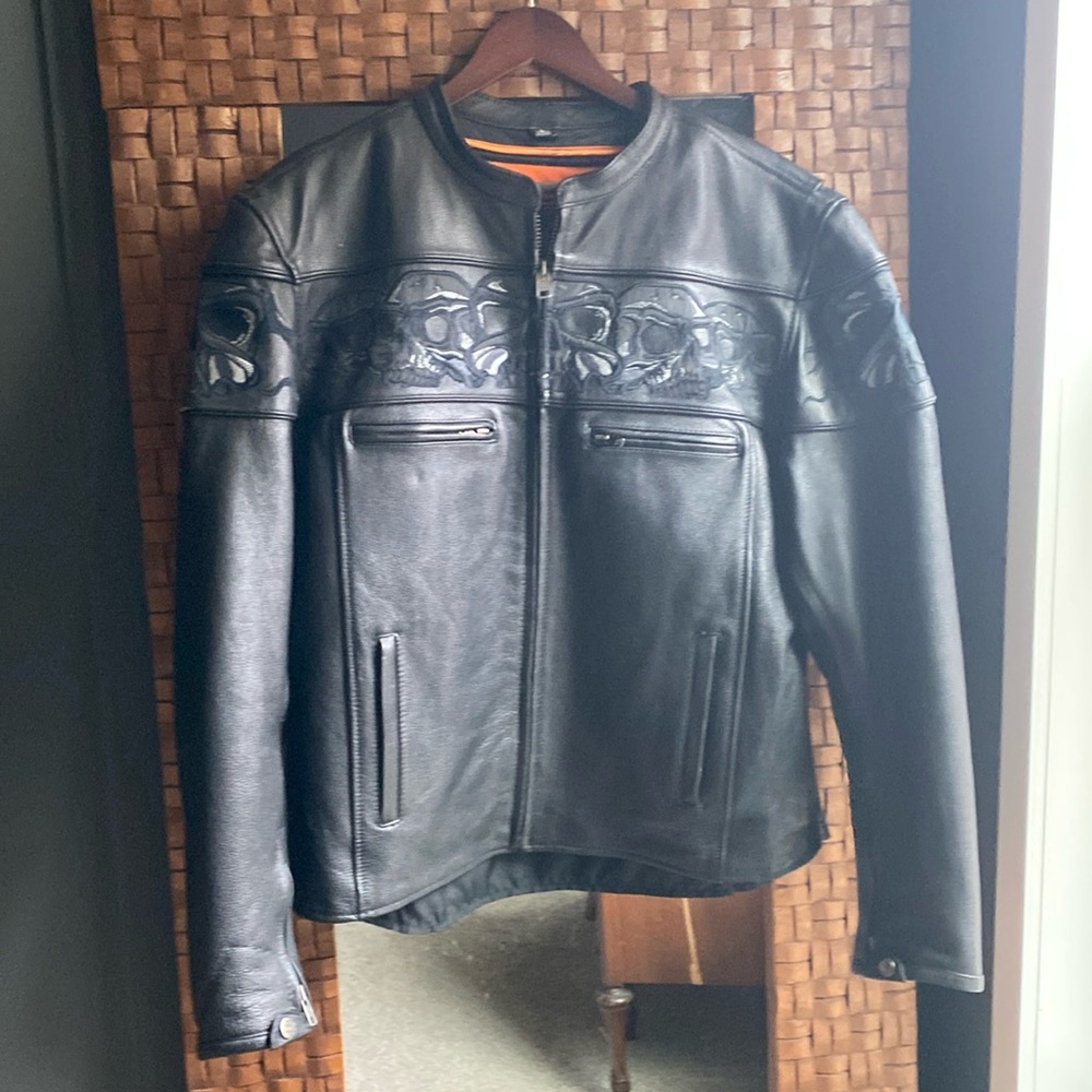 First Classic Leather Motorcycle BikerJacket Skulls